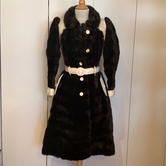 Courrèges Vintage Fur Coat - Picture 1 of 9